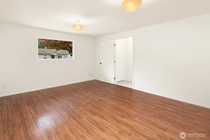 Property photo for 2418 74th Street Se, Everett photo 15