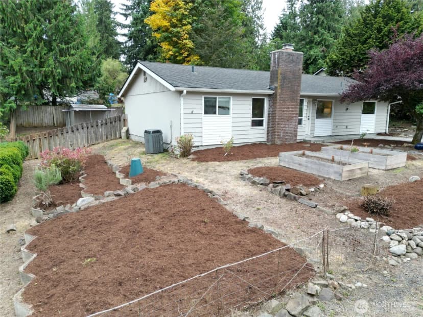 Property photo for 2418 74th Street Se, Everett photo 24