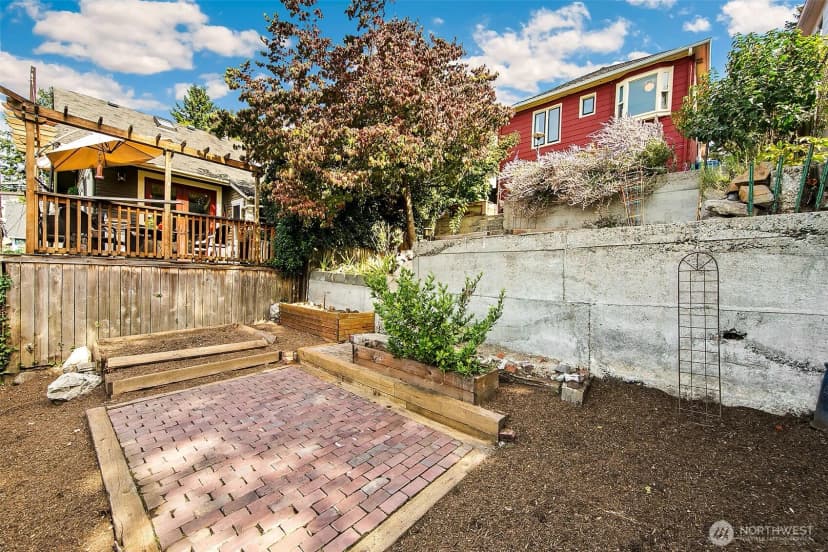 Property photo for 5053 Baker Avenue Nw, Seattle photo 32