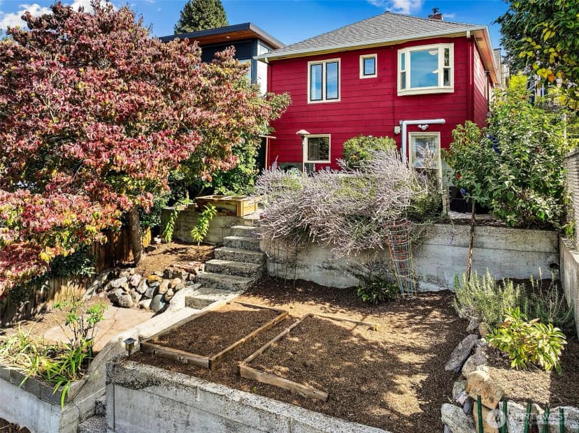 Property photo for 5053 Baker Avenue Nw, Seattle photo 33