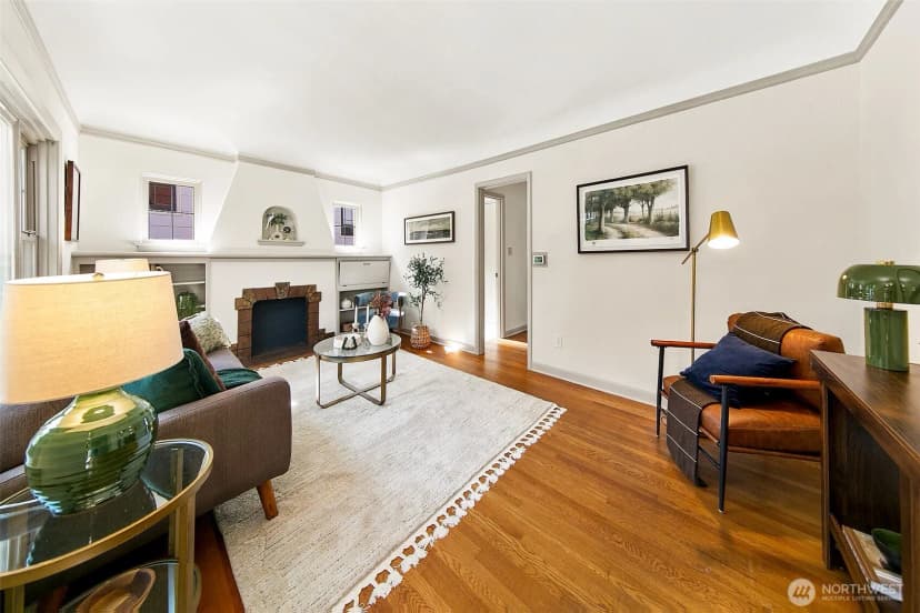 Property photo for 5053 Baker Avenue Nw, Seattle photo 5