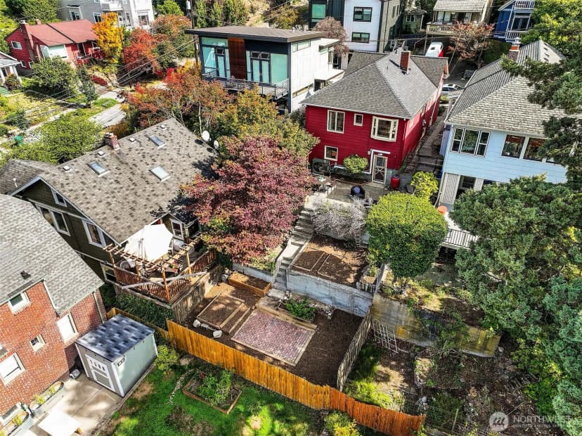 Property photo for 5053 Baker Avenue Nw, Seattle photo 27