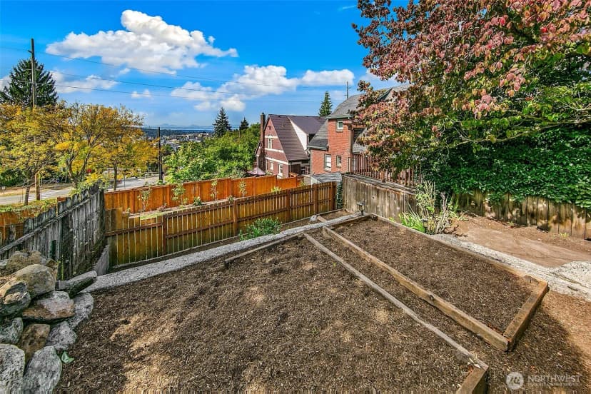 Property photo for 5053 Baker Avenue Nw, Seattle photo 29