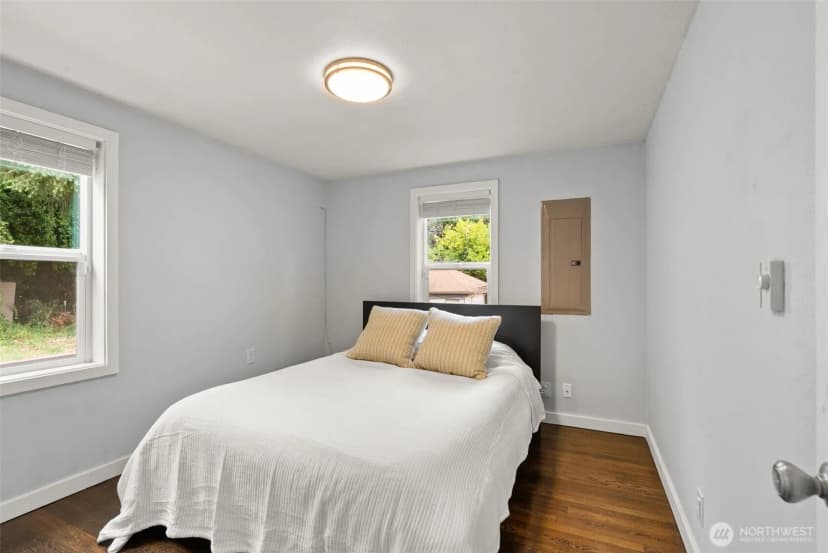 Property photo for 12015 69th Avenue S, Seattle photo 14