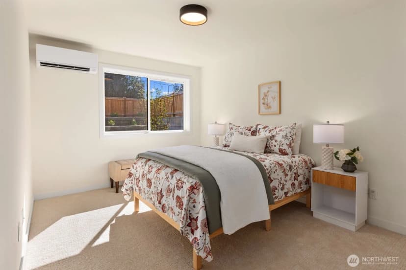 Property photo for 3312 W Dravus Street, Seattle photo 6