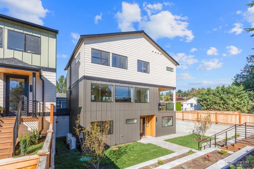 Property photo for 3312 W Dravus Street, Seattle photo 36