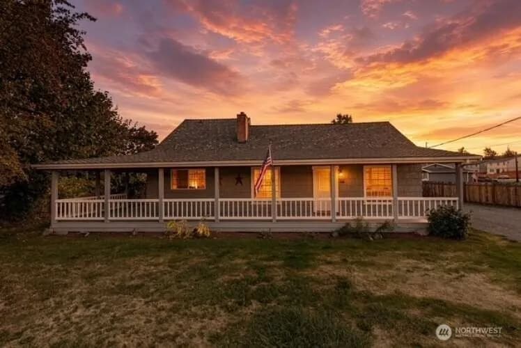 Property photo for 704 Kansas Street Sw, Orting photo 40