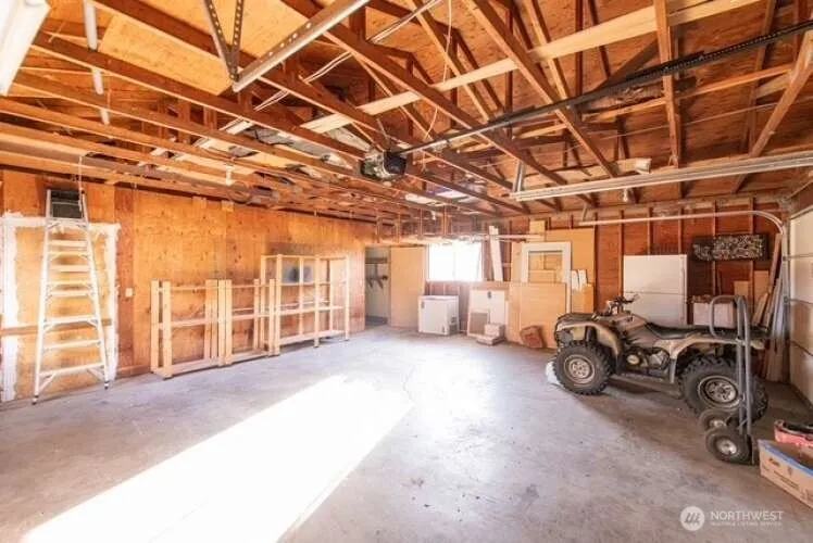 Property photo for 704 Kansas Street Sw, Orting photo 31