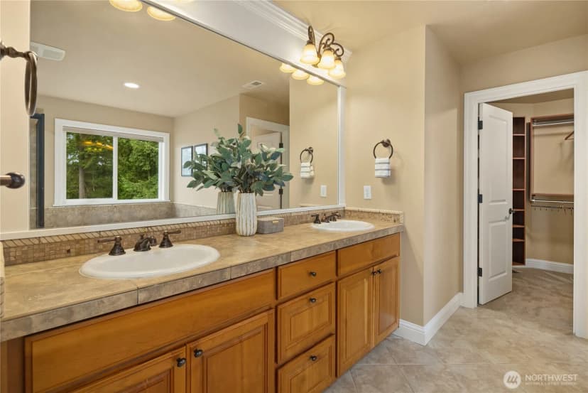 Property photo for 10311 Ne 194th Street, Bothell photo 22