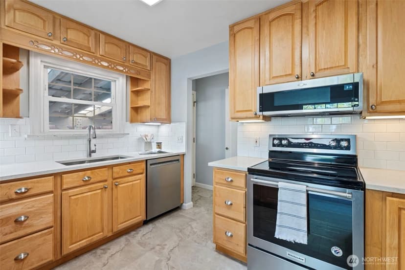 Property photo for 3148 S 17th Street, Tacoma photo 10