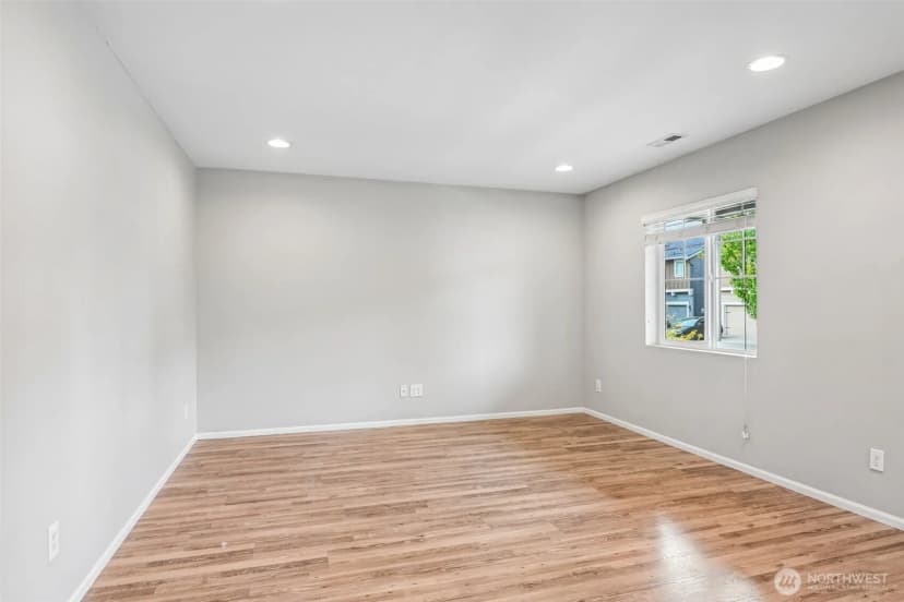 Property photo for 18827 105th Avenue Ct E, Puyallup photo 7