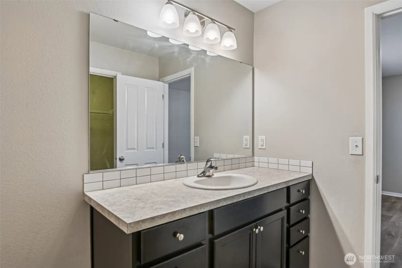 Property photo for 18827 105th Avenue Ct E, Puyallup photo 25