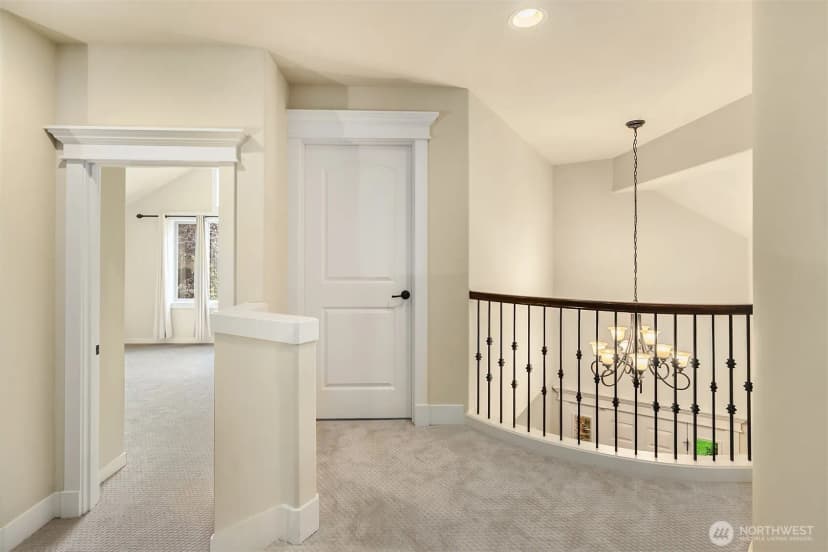 Property photo for 25831 Se 30th Street, Sammamish photo 12