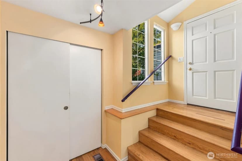 Property photo for 2801 N Narrows Drive #e4, Tacoma photo 6