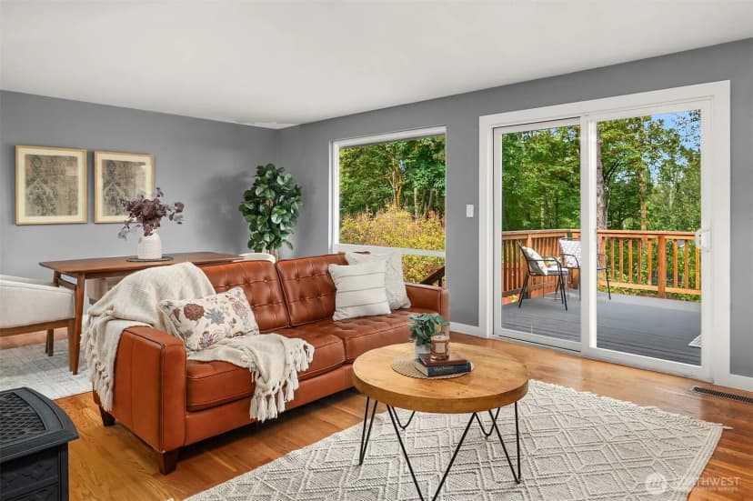 Property photo for 3608 Ne 103rd Street, Seattle photo 11