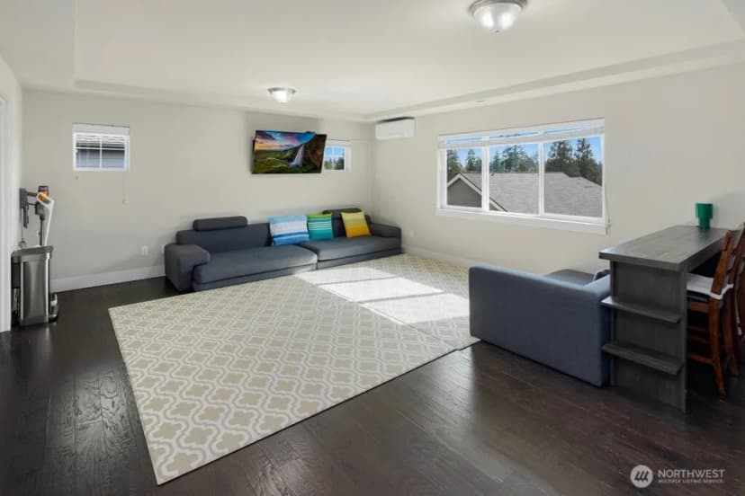 Property photo for 15421 8th Avenue W, Lynnwood photo 14