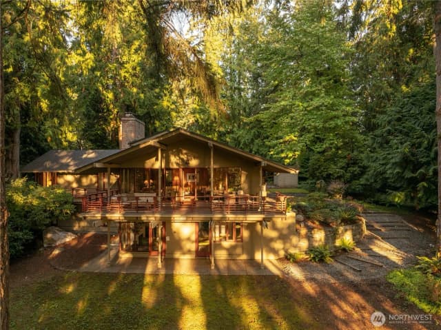 Property photo for 18710 88th Avenue W, Edmonds