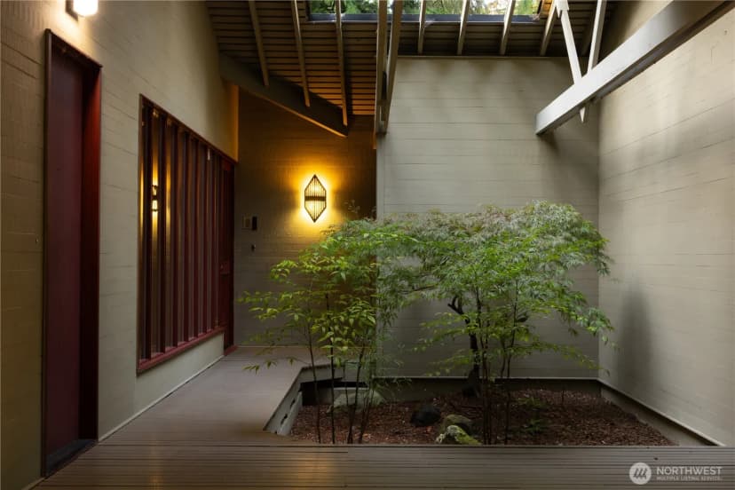 Property photo for 18710 88th Avenue W, Edmonds photo 33