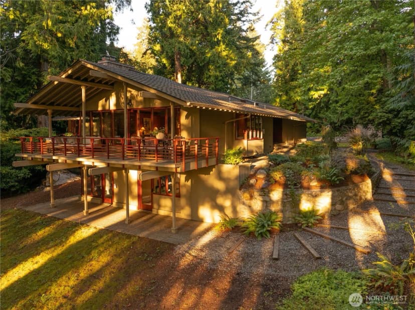 Property photo for 18710 88th Avenue W, Edmonds photo 35