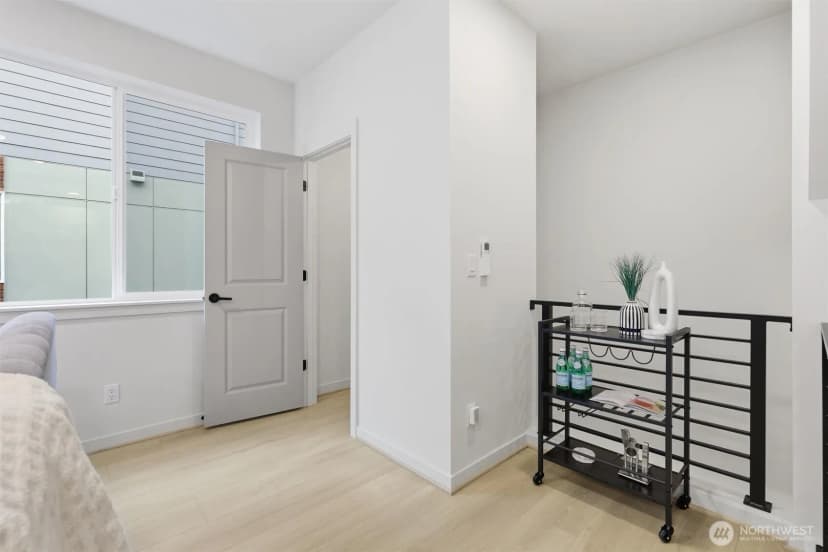 Property photo for 14608 Corliss Avenue N #a, Shoreline photo 4