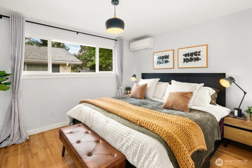 Property photo for 6842 25th Avenue Ne, Seattle photo 14