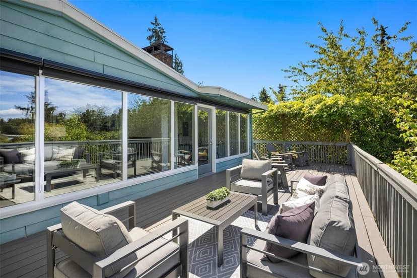 Property photo for 10737 3rd Avenue Nw, Seattle photo 16