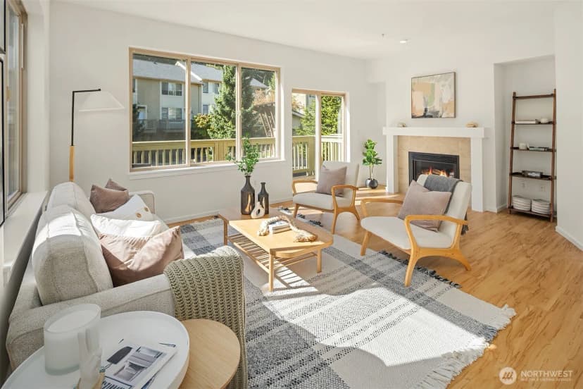 Property photo for 377 Nw Pebble Lane, Issaquah photo 5