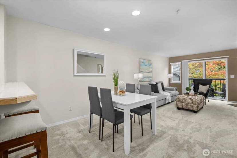 Property photo for 15917 Waynita Way Ne #e-202, Bothell photo 8