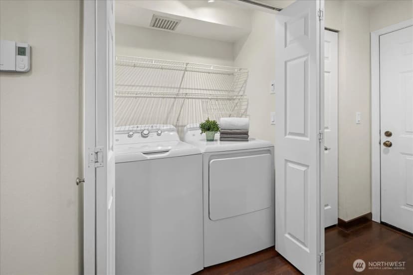 Property photo for 15917 Waynita Way Ne #e-202, Bothell photo 17