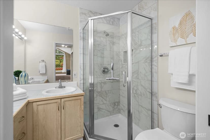 Property photo for 15917 Waynita Way Ne #e-202, Bothell photo 23
