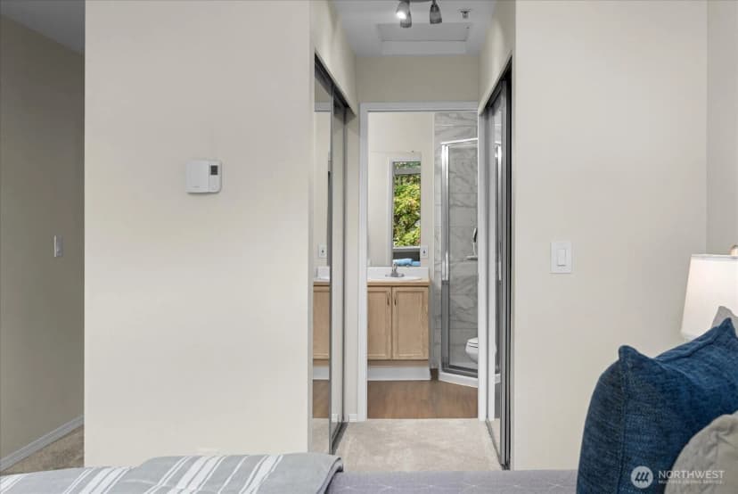 Property photo for 15917 Waynita Way Ne #e-202, Bothell photo 22