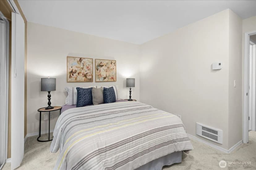Property photo for 15917 Waynita Way Ne #e-202, Bothell photo 26