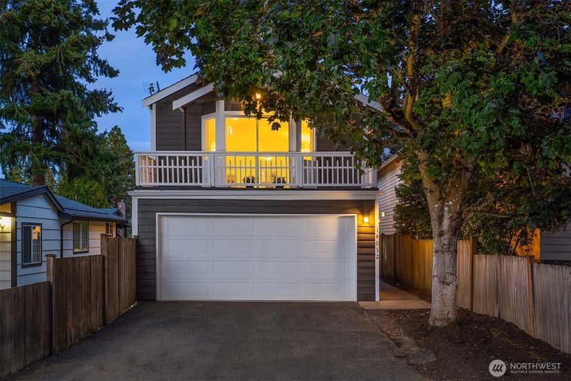 Property photo for 14032 Wayne Place N, Seattle photo 22