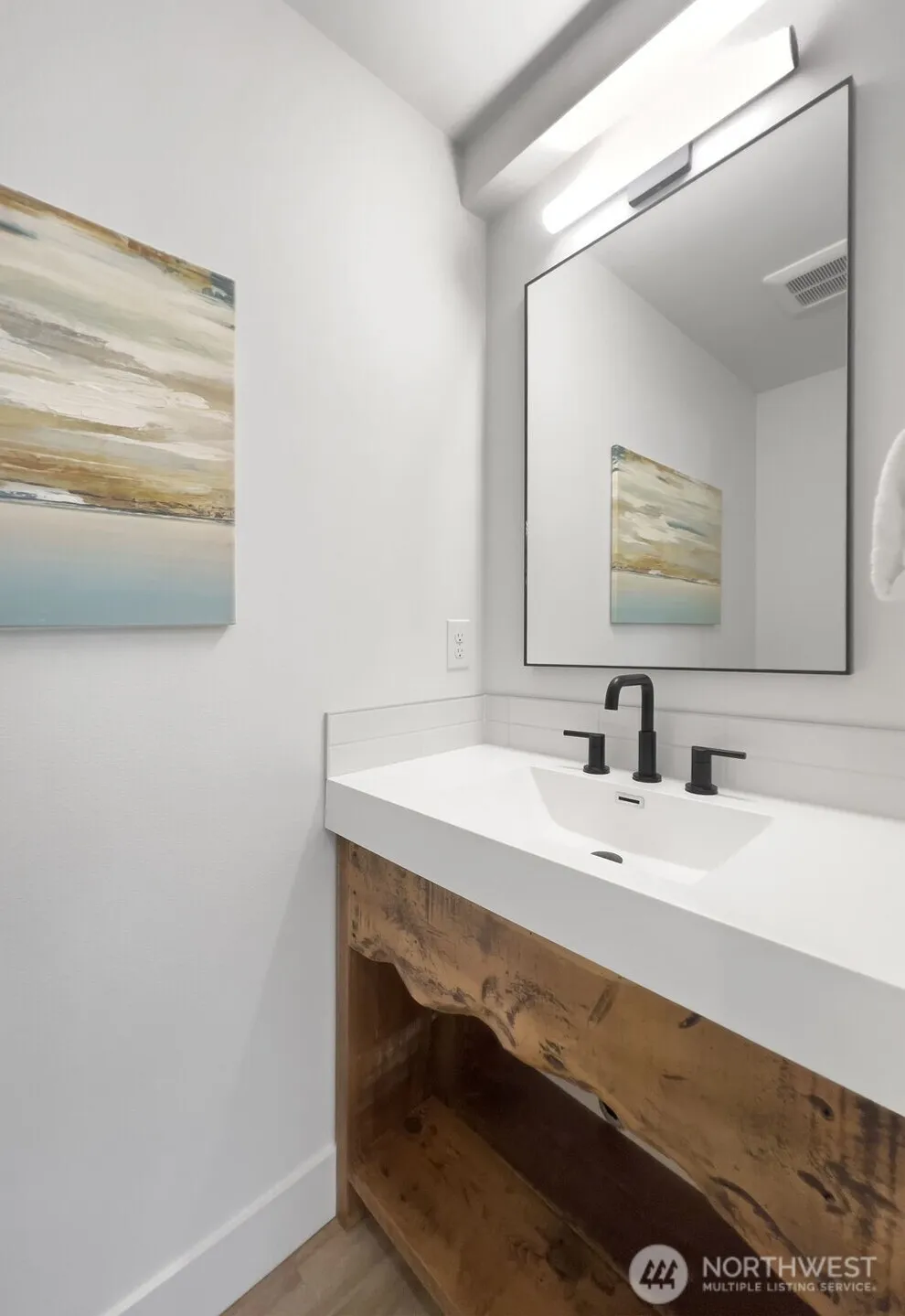 Property photo for 5947 41st Avenue Sw #b, Seattle photo 8