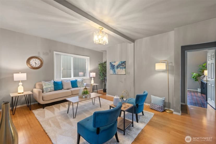 Property photo for 1512 21st Avenue S, Seattle photo 3