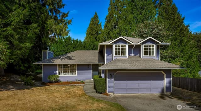 Property photo for 14102 Ne 86th Court, Redmond photo 2