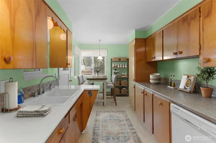 Property photo for 1209 N Orchard Street, Tacoma photo 9