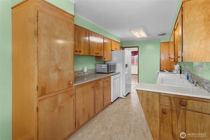 Property photo for 1209 N Orchard Street, Tacoma photo 13