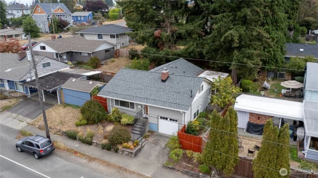 Property photo for 1209 N Orchard Street, Tacoma photo 2