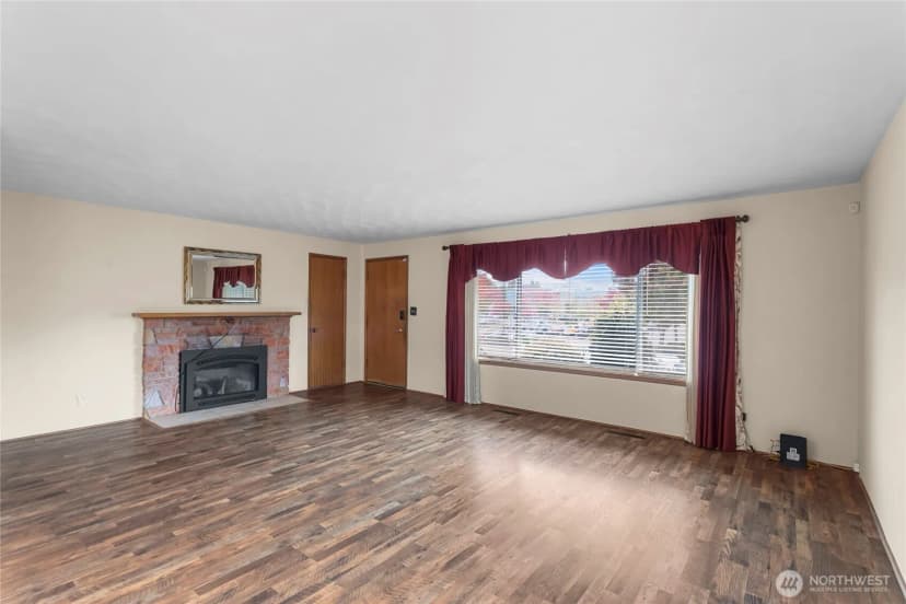 Property photo for 1209 N Orchard Street, Tacoma photo 4