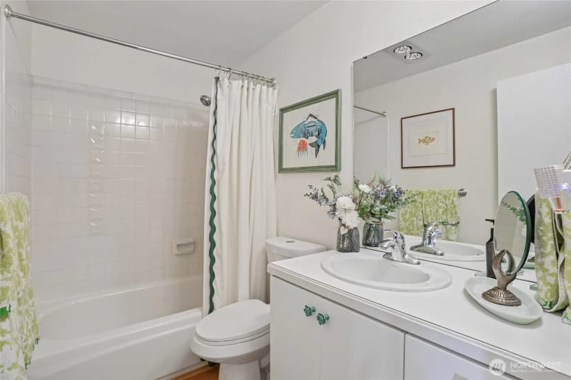 Property photo for 10203 47th Avenue Sw #b3, Seattle photo 22