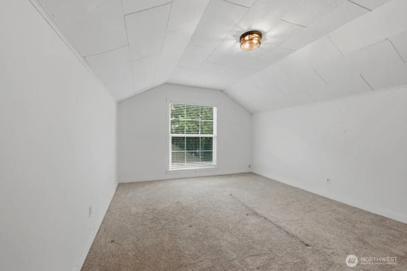 Property photo for 331 156th Street Ne, Arlington photo 8