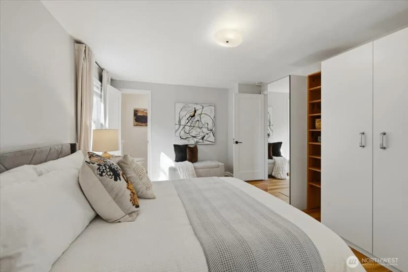 Property photo for 7548 28th Avenue Nw, Seattle photo 13