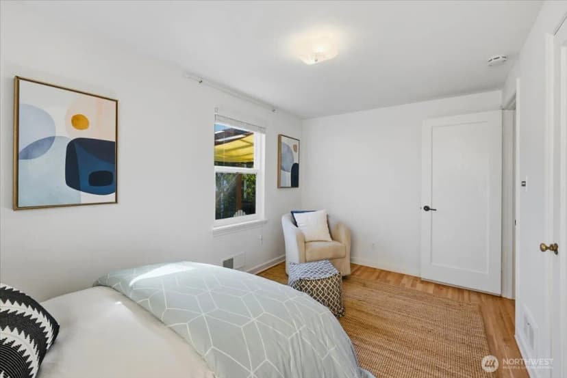 Property photo for 7548 28th Avenue Nw, Seattle photo 16
