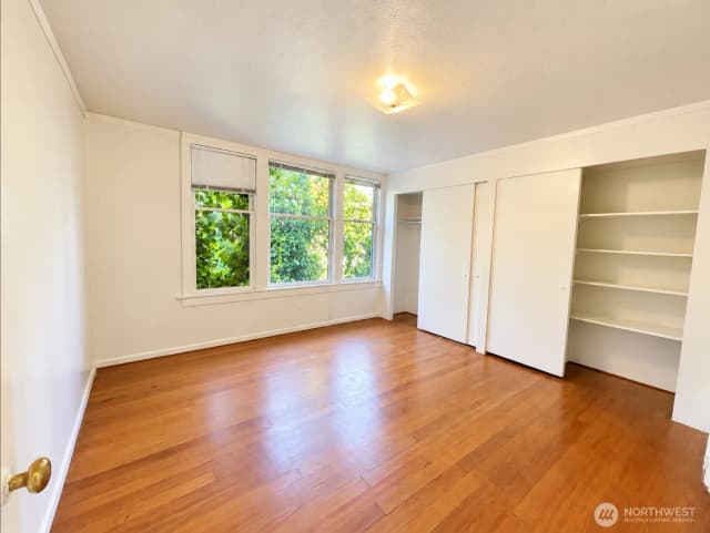 Property photo for 1717 E Thomas Street, Seattle photo 3