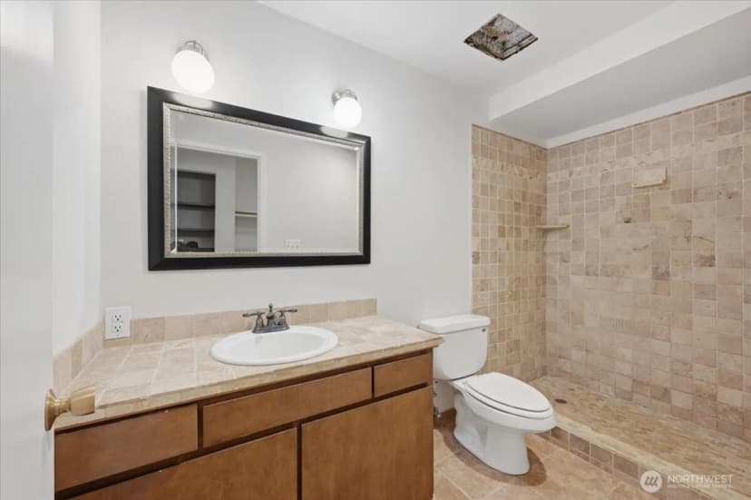 Property photo for 8516 196th Street Sw #204, Edmonds photo 13