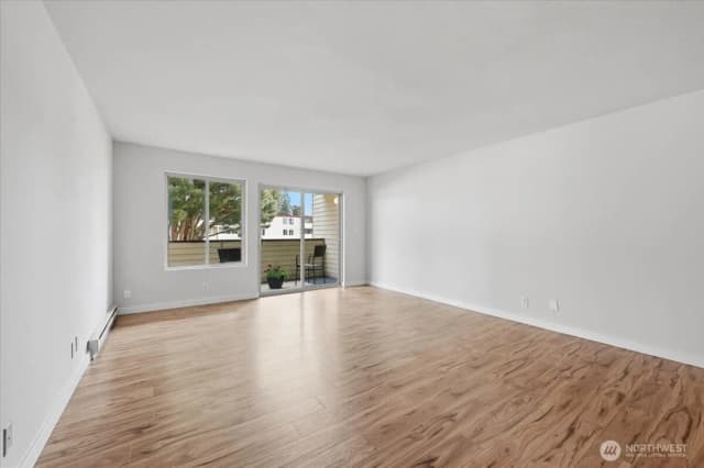 Property photo for 8516 196th Street Sw #204, Edmonds photo 5