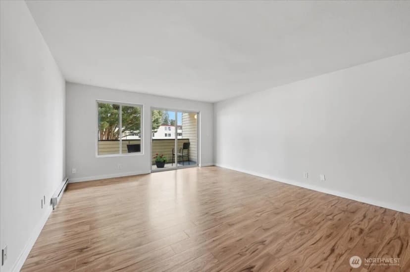 Property photo for 8516 196th Street Sw #204, Edmonds photo 5