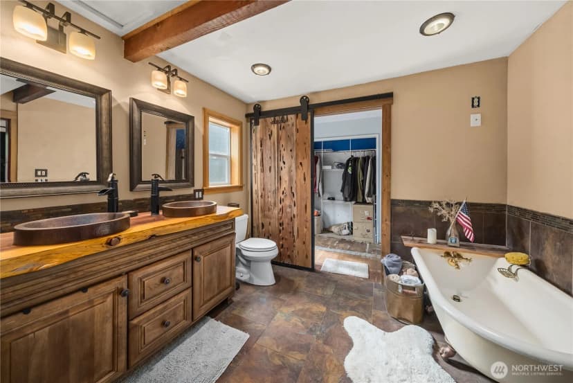 Property photo for 17026 S Vaughn Road Nw, Vaughn photo 12