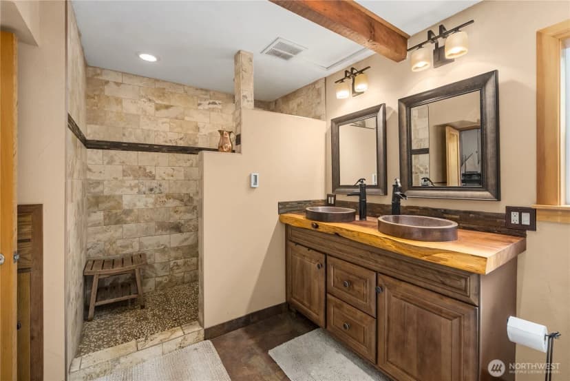 Property photo for 17026 S Vaughn Road Nw, Vaughn photo 13
